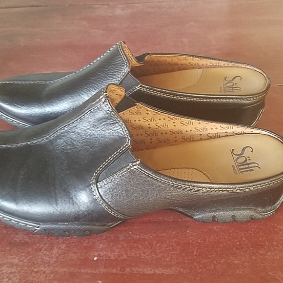 shoes - Picture 2 of 3